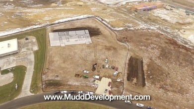 Lots 17 & 18 Technology Pky, Cedar Falls, IA à louer - Vidéo sur l’inscription commerciale 