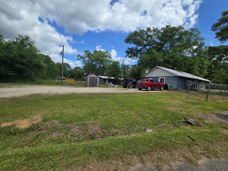 68201 Highway 41, Pearl River, LA à vendre - Photo du bâtiment - Image 2 de 3