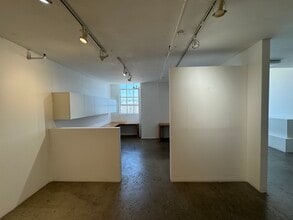 846-860 S Los Angeles St, Los Angeles, CA for lease Interior Photo- Image 2 of 4