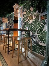 Retail in Madrid, Madrid for lease Interior Photo- Image 2 of 4