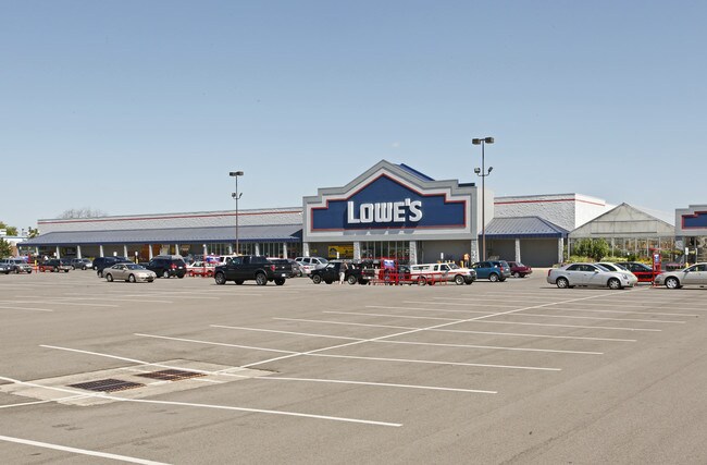 More details for 1369 Division St, Adrian, MI - Retail for Sale