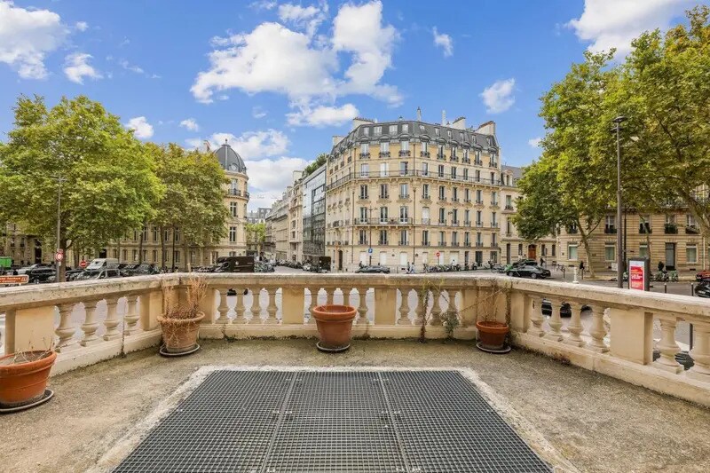6 Place De Narvik, Paris for lease - Building Photo - Image 3 of 24