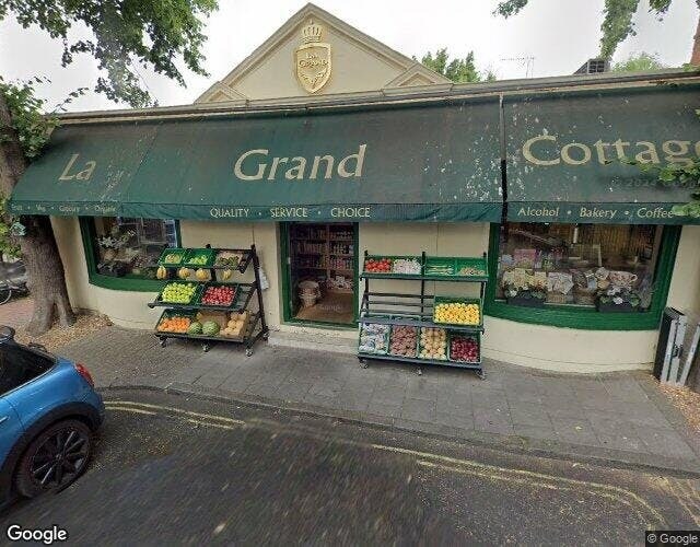 345 Scott Ellis Gdns, Londres à louer - Photo principale - Image 1 de 3