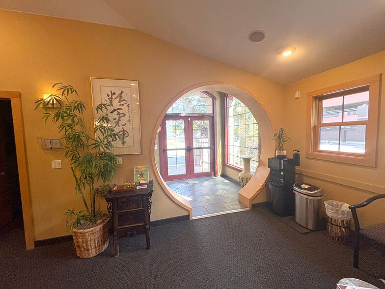 5 Cook St, Denver, CO for lease - Building Photo - Image 3 of 8