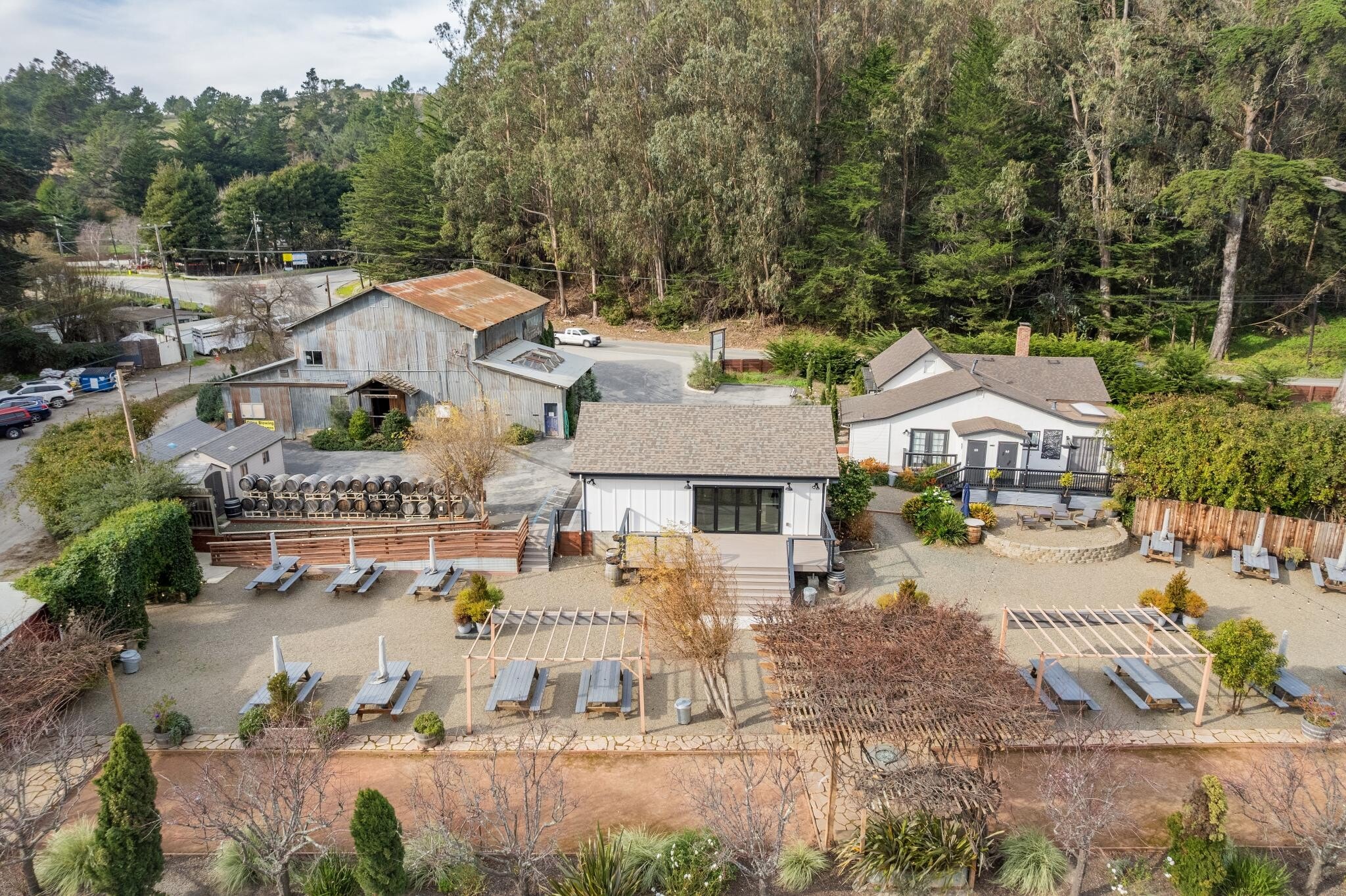 12341 San Mateo Rd, Half Moon Bay, CA for lease Primary Photo- Image 1 of 28