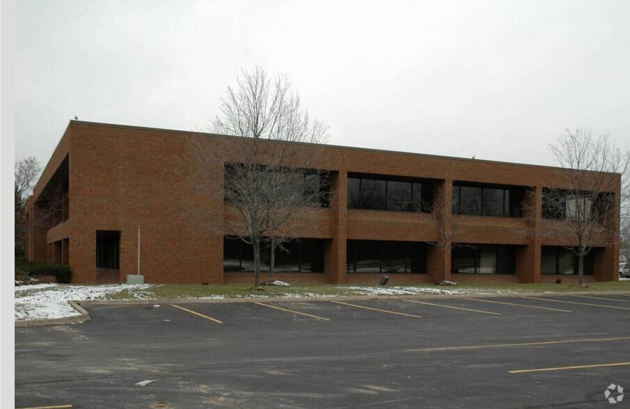 445 Electronics Pky, Liverpool, NY for lease - Building Photo - Image 2 of 4