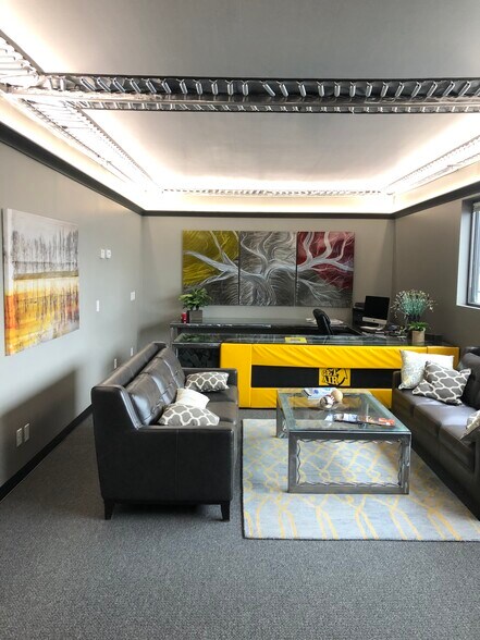 4074 S 1900 W, Roy, UT à vendre - Photo intérieure - Image 3 de 12