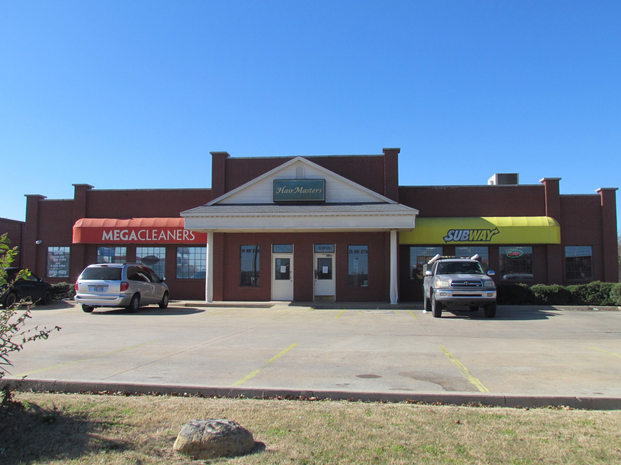 22 NW 67th St, Lawton, OK à louer Photo du bâtiment- Image 1 de 8