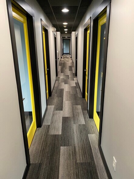 10151 Hague Rd, Indianapolis, IN à vendre - Photo intérieure - Image 2 de 15