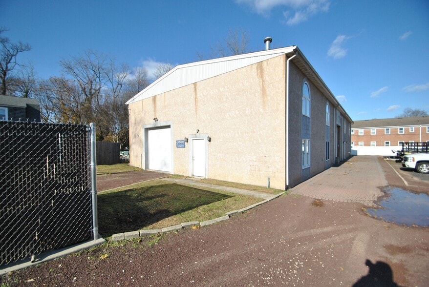 807 Ocean Rd, Point Pleasant, NJ à vendre - Photo du bâtiment - Image 3 de 5