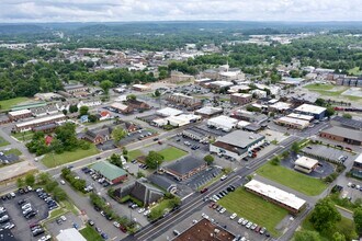 201 N Oak Ave, Cookeville, TN - AÉRIEN Vue de la carte - Image1