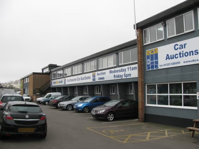 46 Brampton Rd, Eastbourne à louer Photo du bâtiment- Image 1 de 4