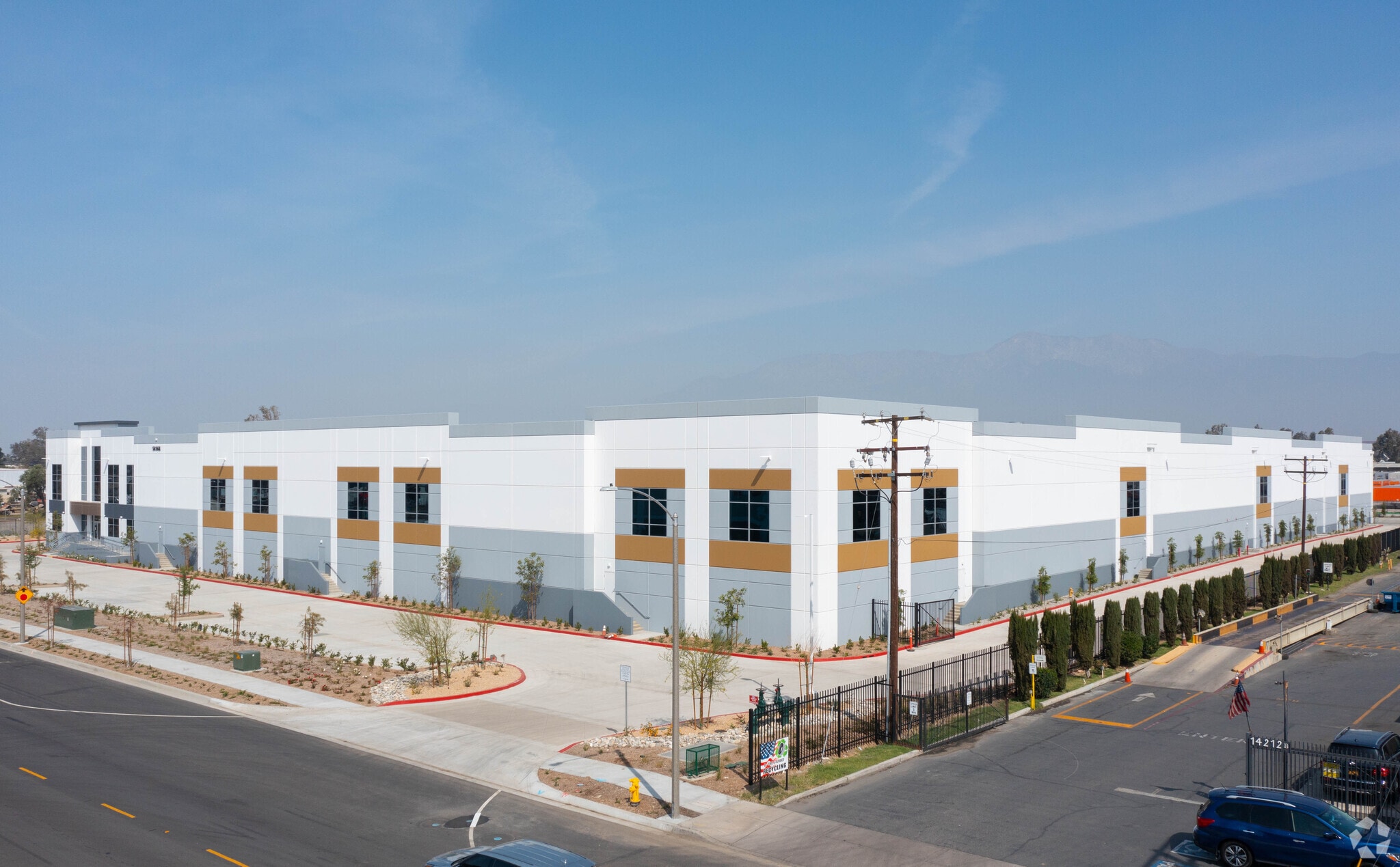 14144 Santa Ana Ave, Fontana, CA for lease Primary Photo- Image 1 of 5