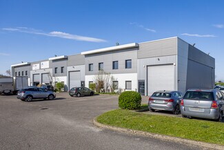 Plus de détails pour Local d'activités à louer