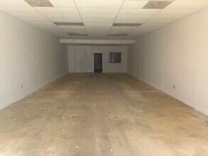 9160 Highway 64, Lakeland, TN for lease Interior Photo- Image 2 of 2