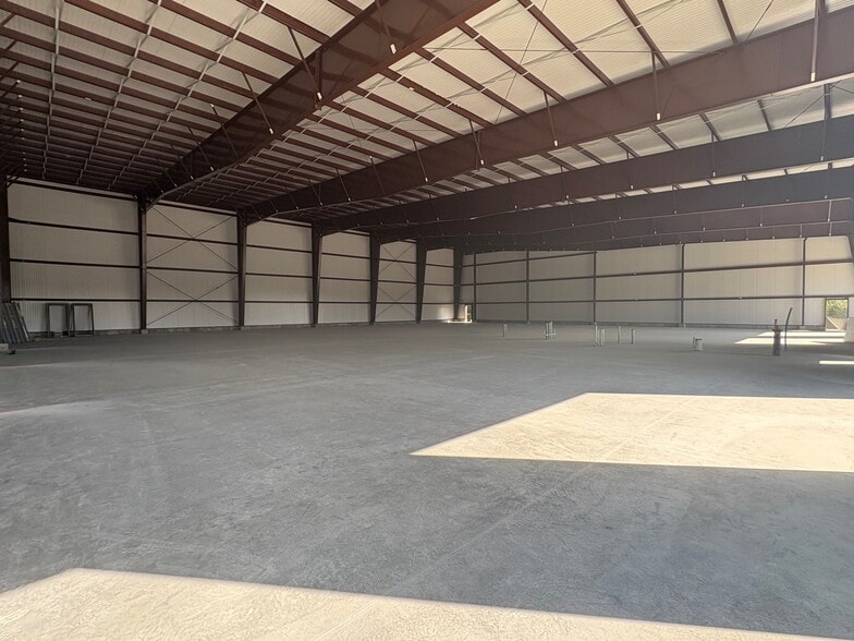 109 Western Industrial Dr, Cranston, RI for sale - Building Photo - Image 3 of 5