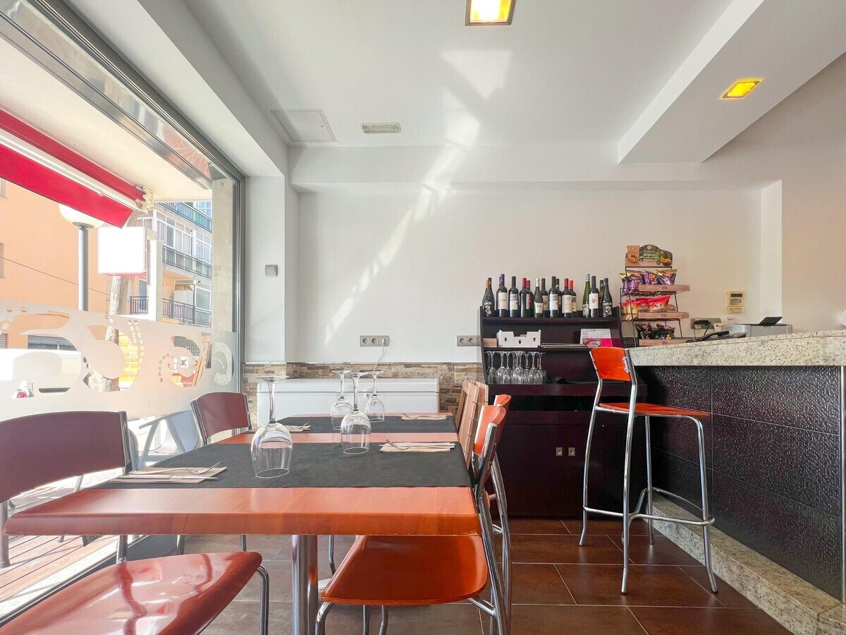 Salou, TAR 43840 - - - Photo intérieure - Image 1 of 16