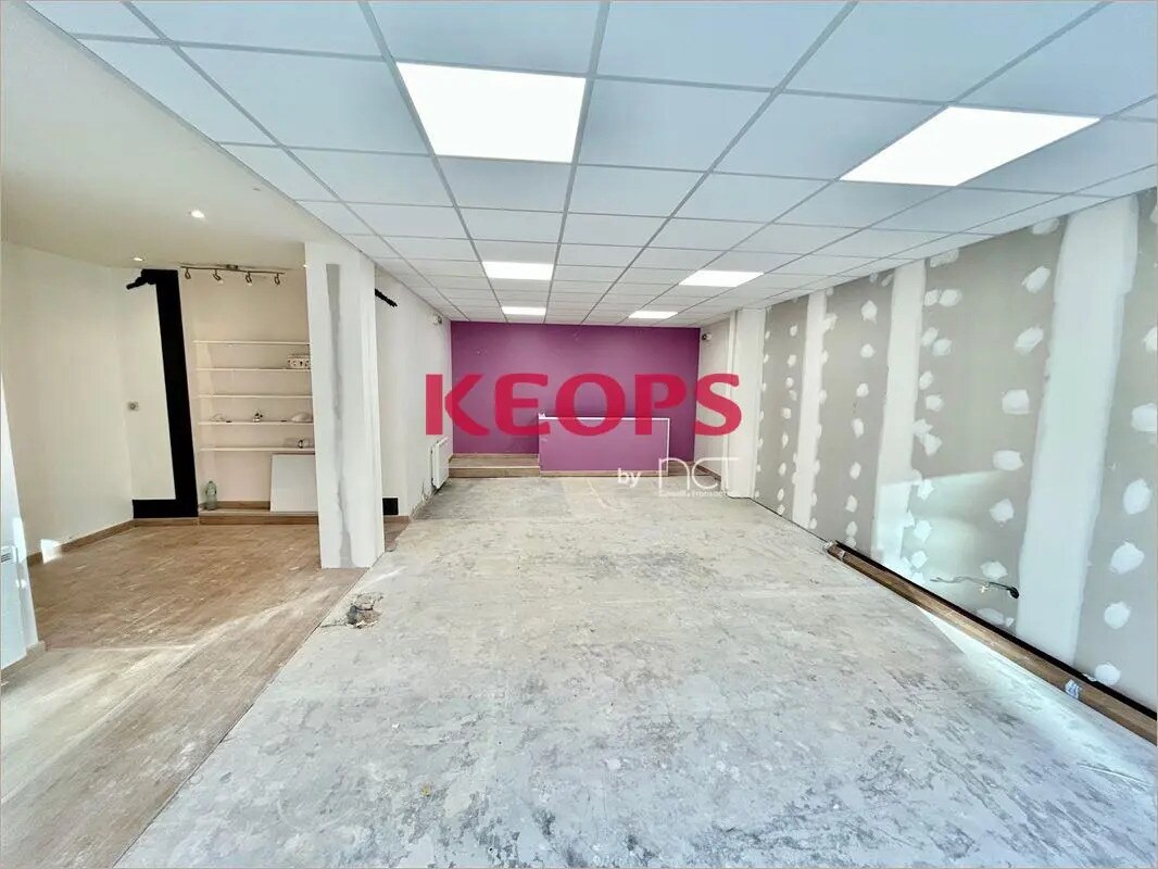Retail in Toulouse for lease Interior Photo- Image 1 of 6