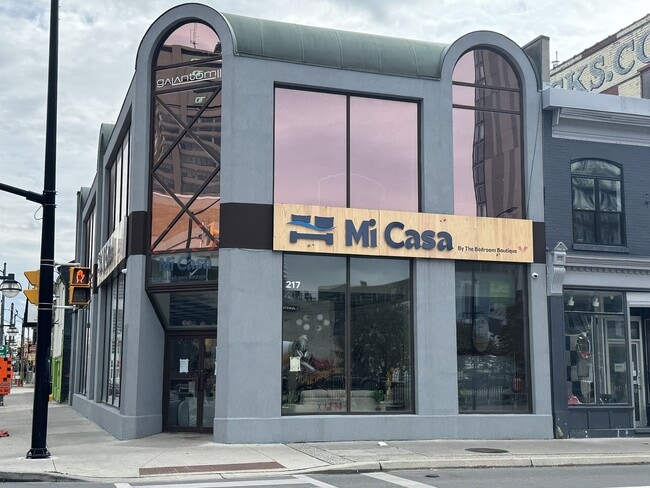 More details for 217 King St, London, ON - Retail for Lease