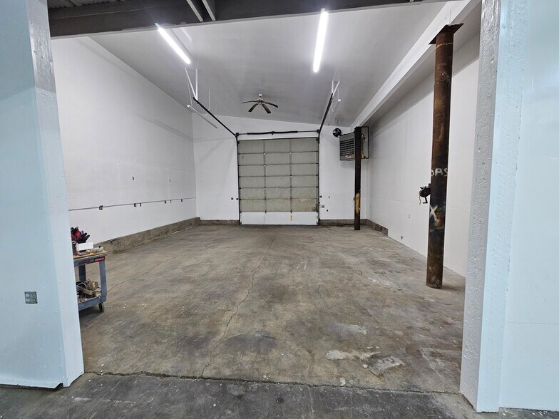 7908 NE Highway 99, Vancouver, WA à louer - Photo intérieure - Image 2 de 6