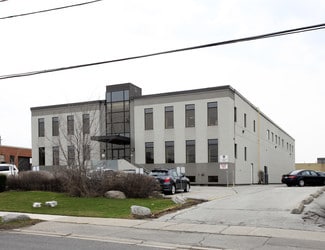 Plus de détails pour 675 Garyray Dr, Toronto, ON - Bureau à louer