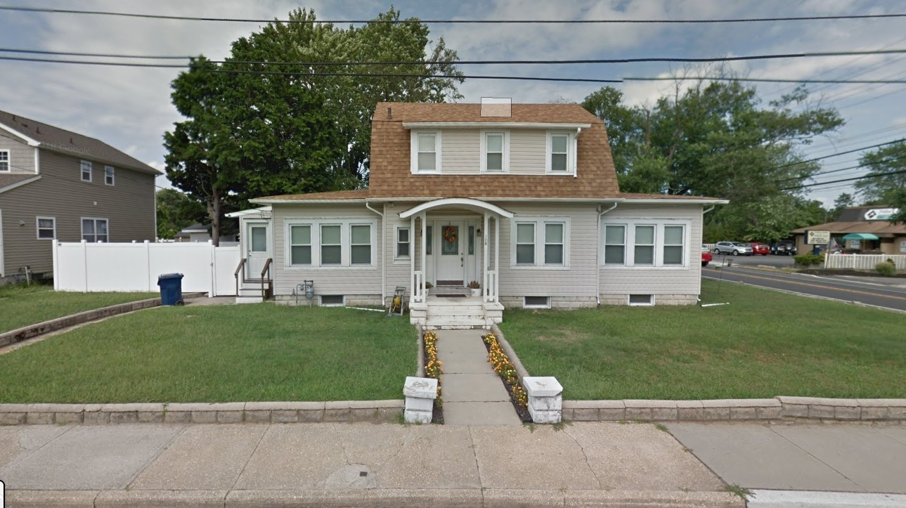 106 Tiller Ave, Beachwood, NJ for lease Primary Photo- Image 1 of 5