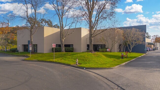 More details for 831 Latour Ct, Napa, CA - Industrial for Lease