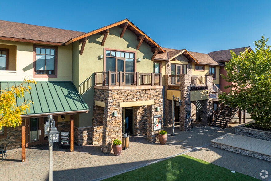 7665 Somersett Pky, Reno, NV à louer - Photo du bâtiment - Image 3 de 9