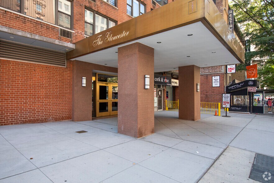 380 Amsterdam Ave, New York, NY à louer - Photo du bâtiment - Image 2 de 7