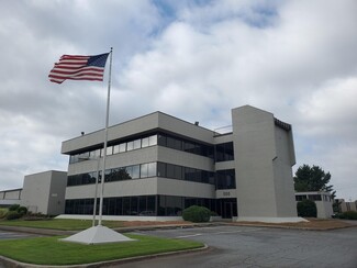 Plus de détails pour 4350 Peachtree Industrial Blvd, Peachtree Corners, GA - Bureau à louer