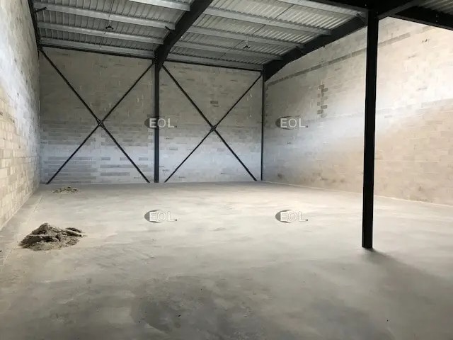 Flex in Meyreuil for lease - Building Photo - Image 2 of 8