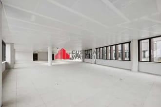 1 Esplanade Miriam Makeba, Villeurbanne for lease Interior Photo- Image 2 of 8