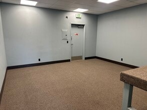 2306-2318 Heritage Way, Albany, OR for lease Interior Photo- Image 2 of 4