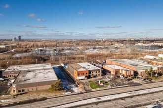 8905 Boul Henri-Bourassa O, Saint-Laurent, QC - Aerial map view - Image1