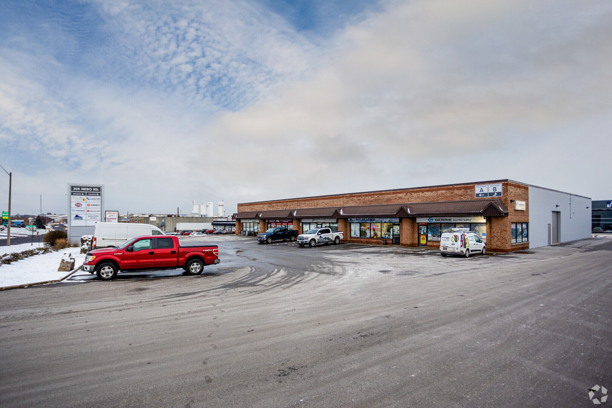 205 Nebo Rd, Hamilton, ON à vendre Photo principale- Image 1 de 1