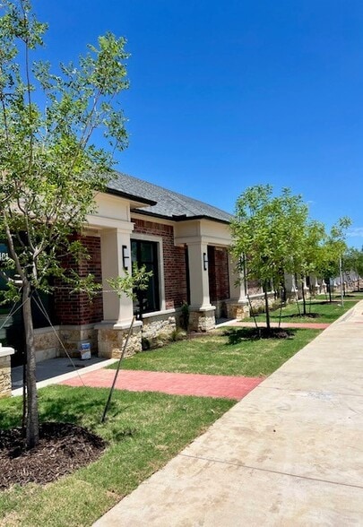 7700 Preston Rd, Frisco, TX à vendre - Photo du bâtiment - Image 3 de 23