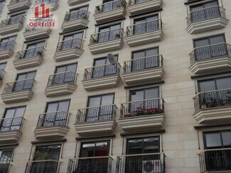 Plus de détails pour Commerce de détail à louer