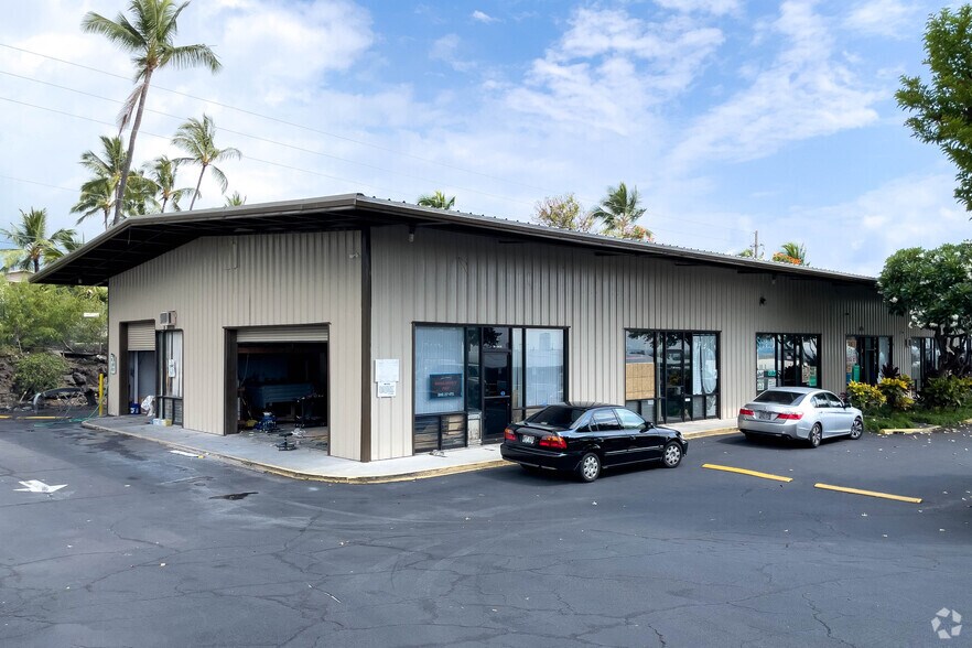 74-5626 Alapa St, Kailua Kona, HI à louer - Photo du bâtiment - Image 2 de 4