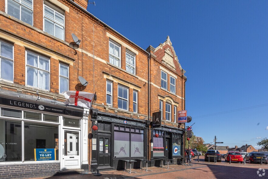 11-13 Castle St, Rugby à vendre - Photo du bâtiment - Image 2 de 4