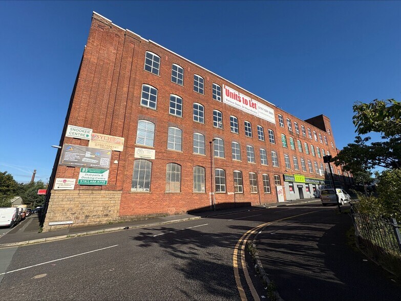 Osborne St, Oldham à louer - Photo du bâtiment - Image 2 de 6