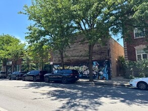 1520 N Damen Ave, Chicago, IL à louer Photo du bâtiment- Image 1 de 2