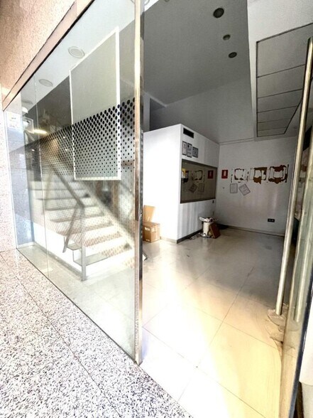 Commerce de détail dans Granada, Granada à louer - Photo intérieure - Image 3 de 13