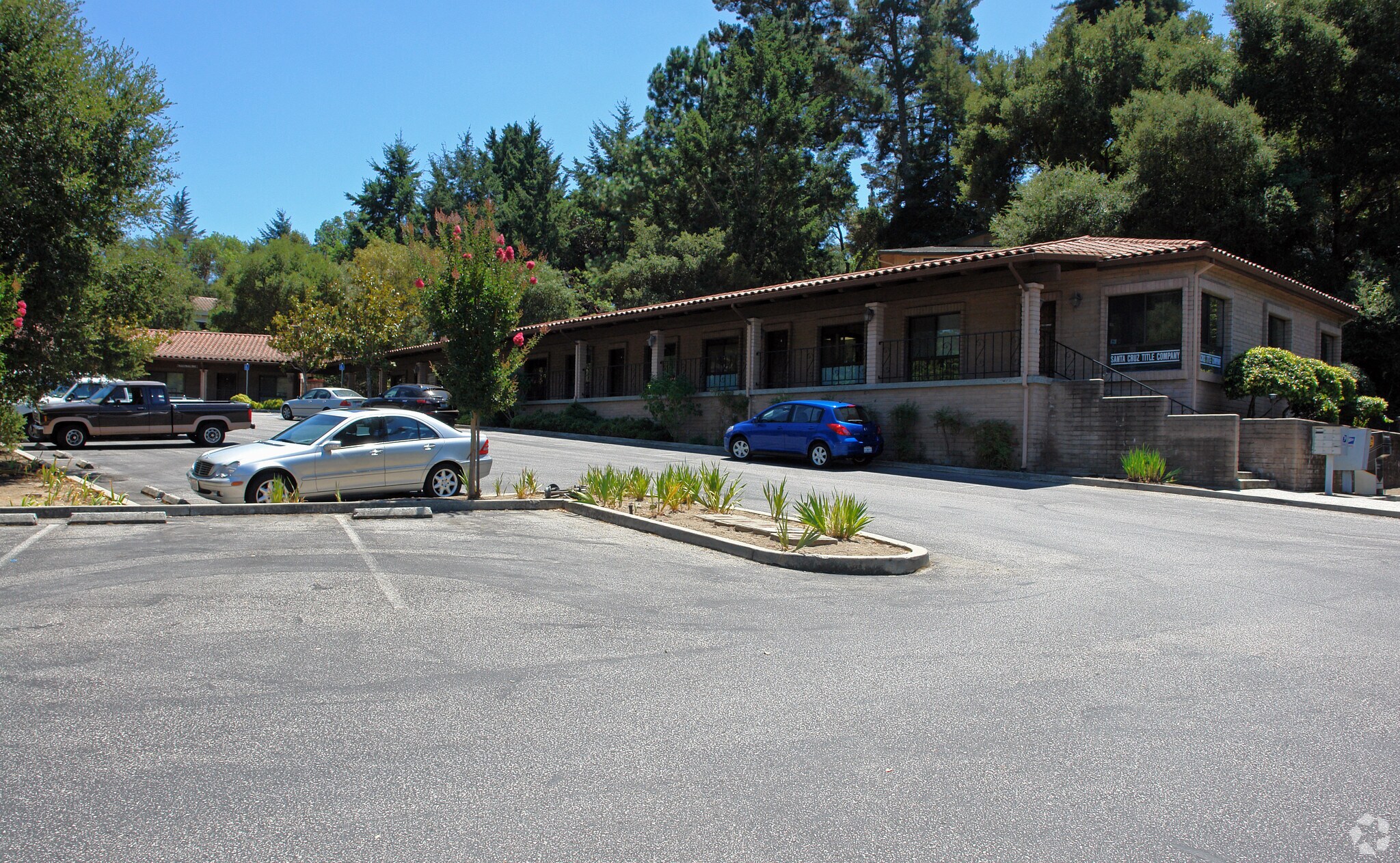 4340 Scotts Valley Dr, Scotts Valley, CA à louer Photo du bâtiment- Image 1 de 8