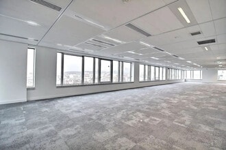 8 Boulevard D'Indochine, Paris for lease Interior Photo- Image 1 of 5