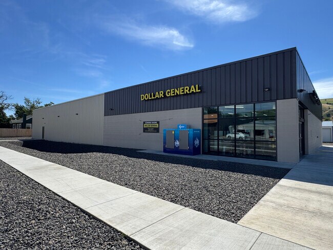 Plus de détails pour 221 W Main St, Dayton, WA - Commerce de détail à vendre
