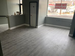 482-486 Bedford Rd, Pleasantville, NY à louer Photo intérieure- Image 2 de 3