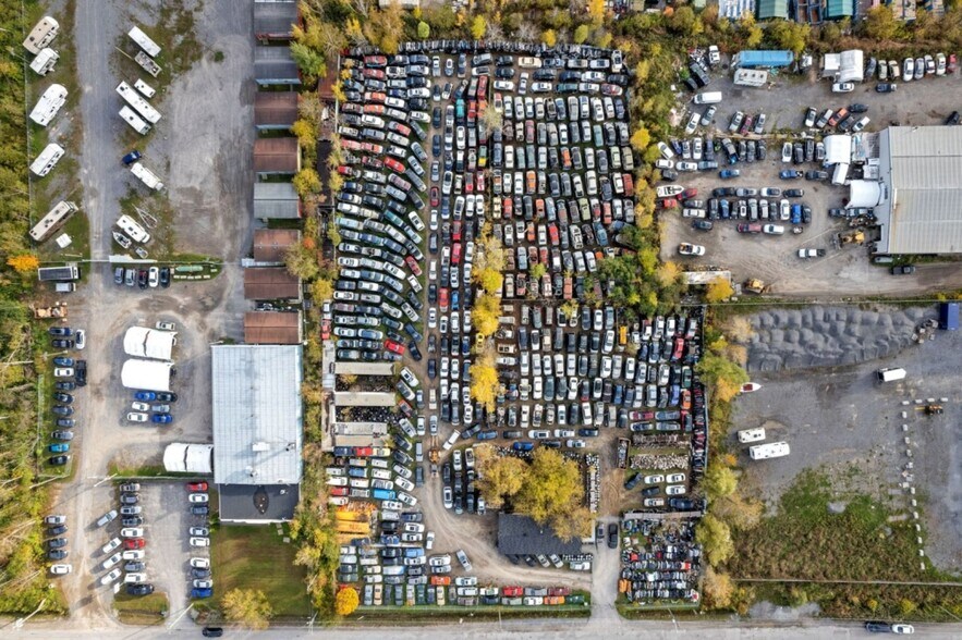 1015 Rue De Vernon, Gatineau, QC à vendre - Aérien - Image 2 de 3