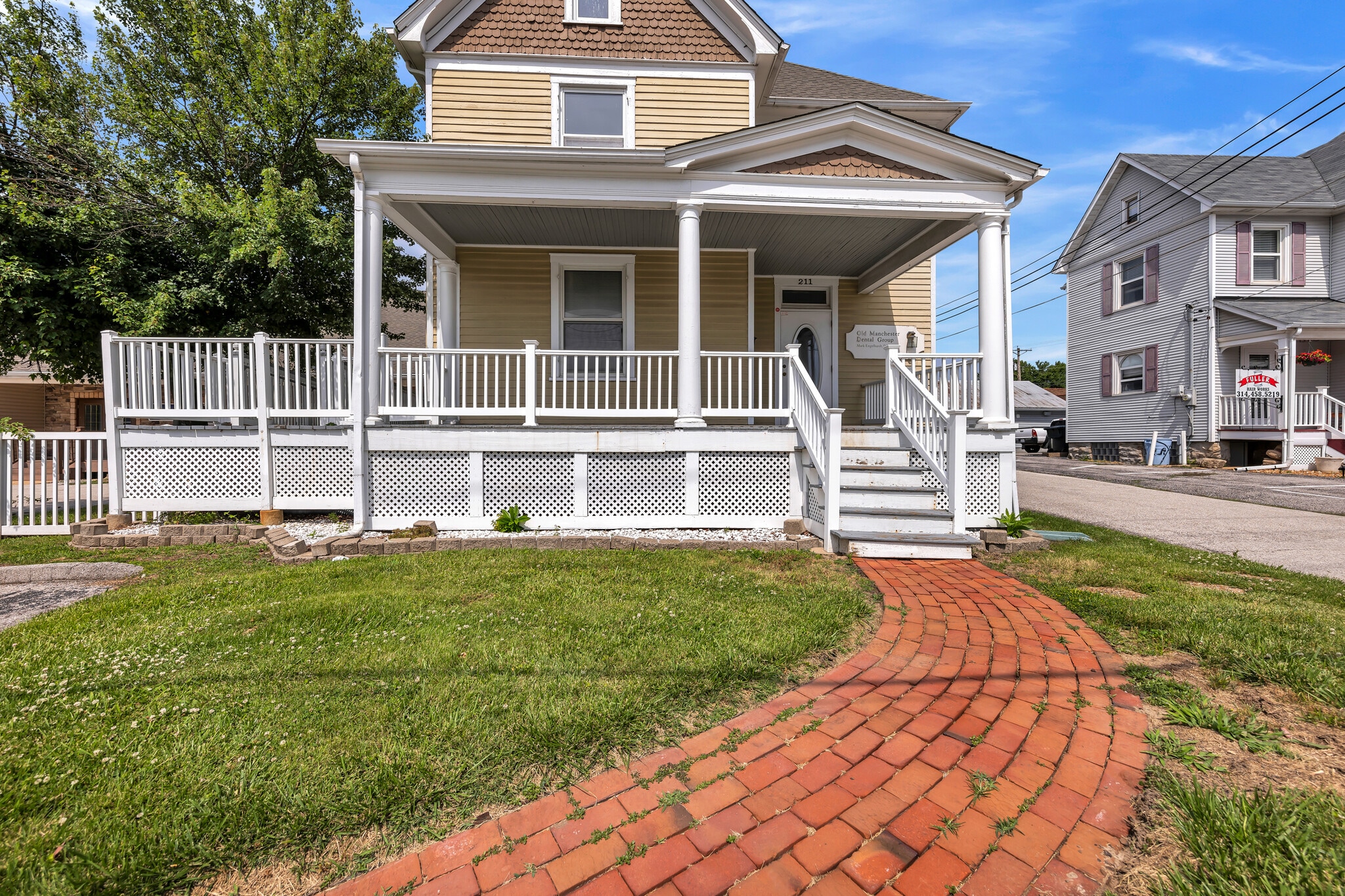 211 Old Meramec Station Rd, Manchester, MO for lease Building Photo- Image 1 of 8