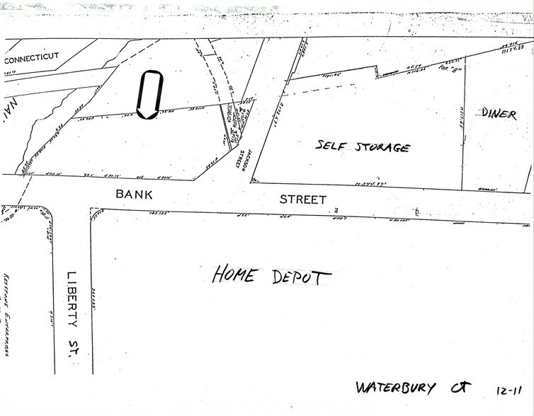 630 Bank St, Waterbury, CT à louer - Photo du bâtiment - Image 2 de 3