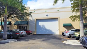 3030-3050 NW 82nd Ave, Miami FL - Services immobiliers commerciaux